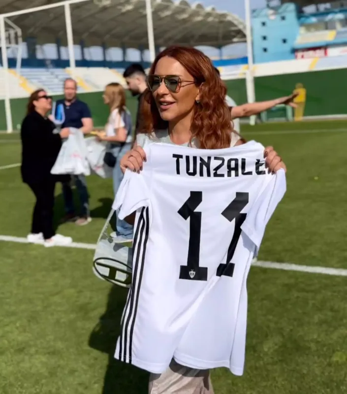 Tünzalə “Qarabağ” klubu ilə görüşdü