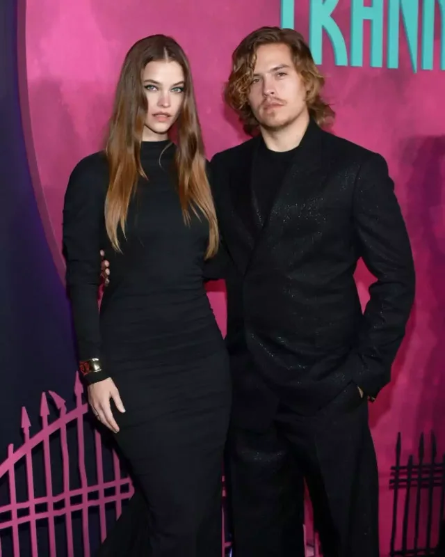 Barbaraya 17 yaşlı qızla xəyanət edib