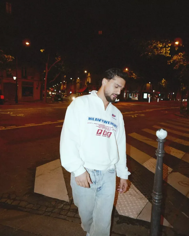 Coni Paris küçələrində