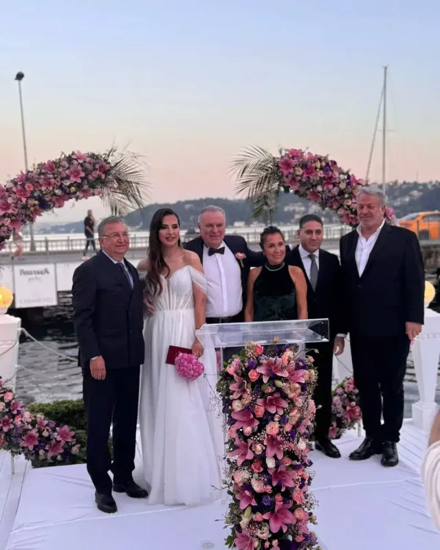 63 yaşında 4-cü dəfə evləndi