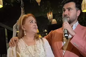 Çingiz anasına ad günü keçirdi