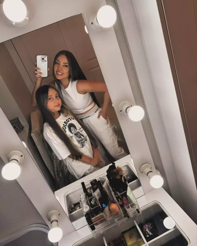 “Qızımla fəxr etmək istəmirəm”