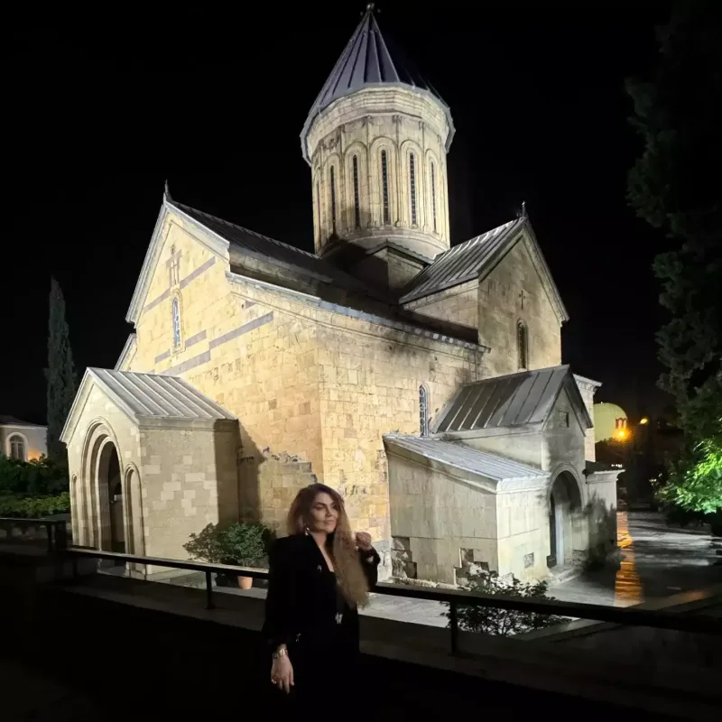 “Çirkin kişiyə gələn özgüvən təhlükəlidir”