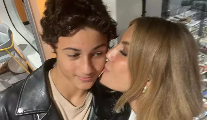 Çağla “Oğluma aşiqəm” açıqlamasından danışdı