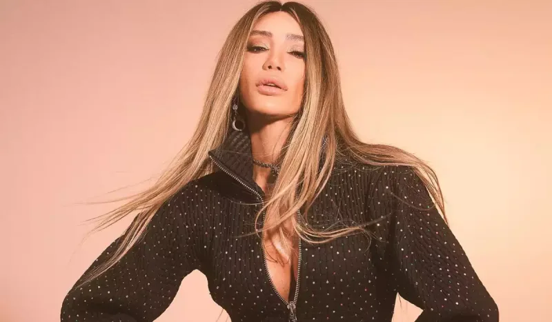 Röya Ayxanın “Göndər”i 12 il sonra birinci sırada!