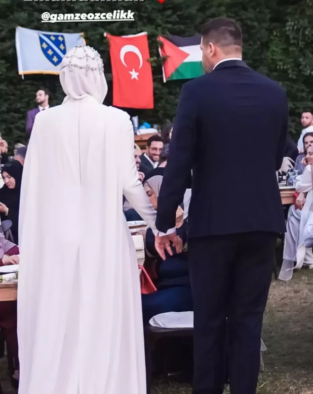 “Arka sokaklar”ın Zeynepi 2-ci dəfə evləndi