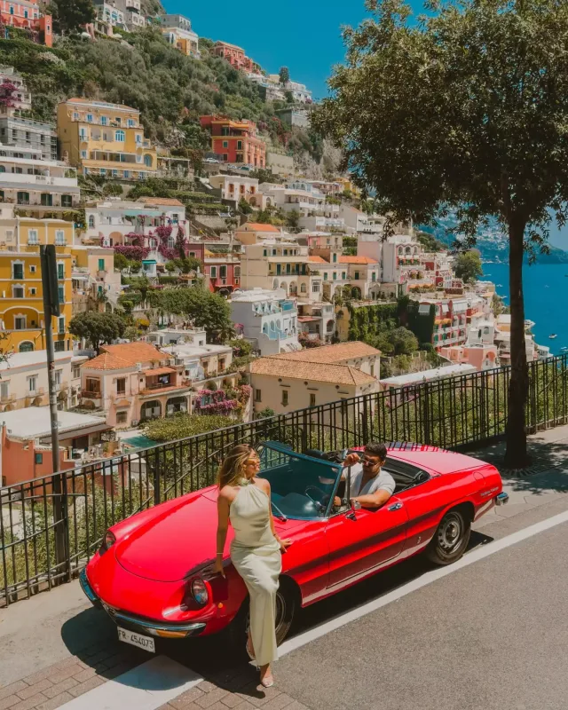 İtaliya tətilində ad günü!