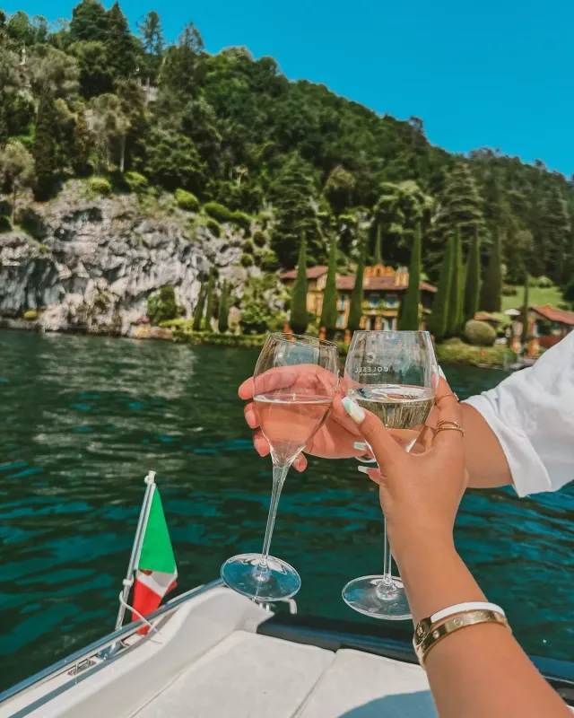 İtaliya tətilində ad günü!