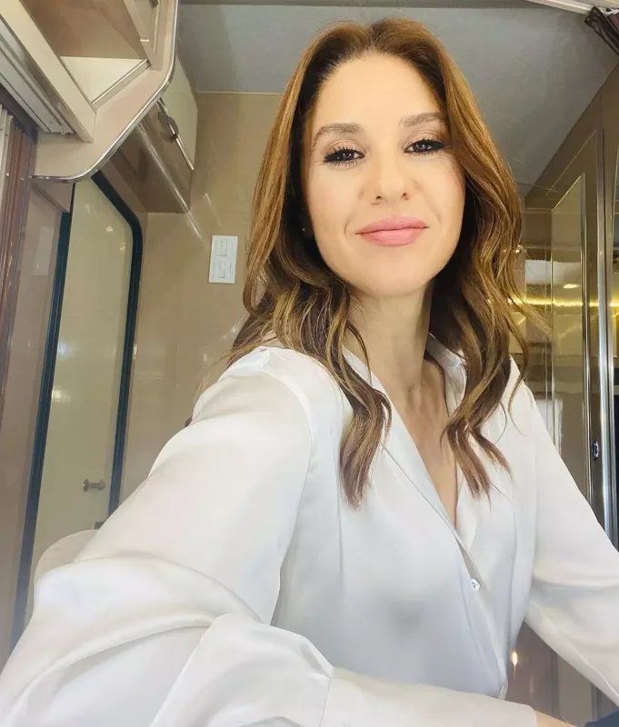 “Kişi kimi kişilərə həsrət qalmışam”