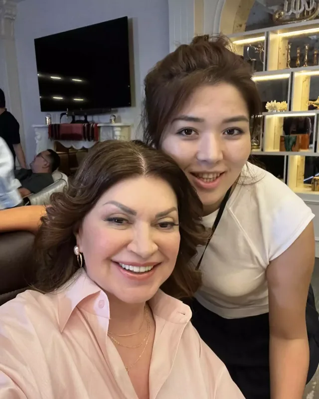 Sənubər İsgəndərli qazax filminə çəkilir