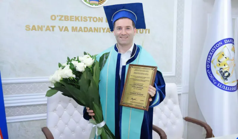 Sahib Paşazadəyə fəxri ad verildi