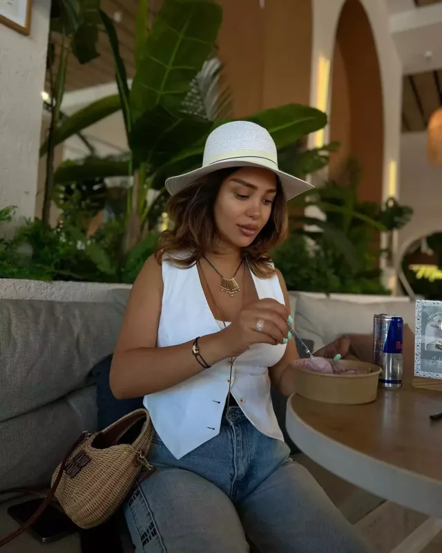 “Həyatı sevirsənsə…”