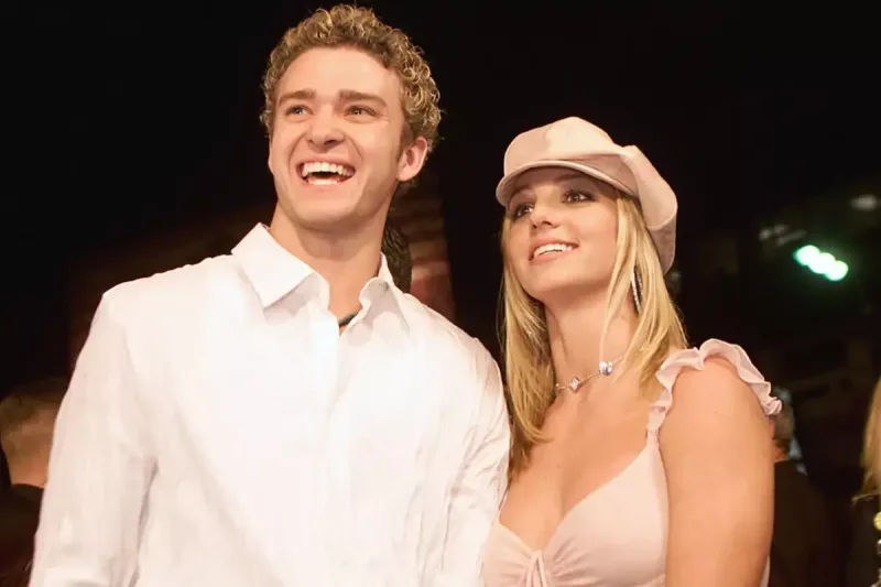 Britni həbs edilən keçmiş sevgilisi Castinə lağ elədi