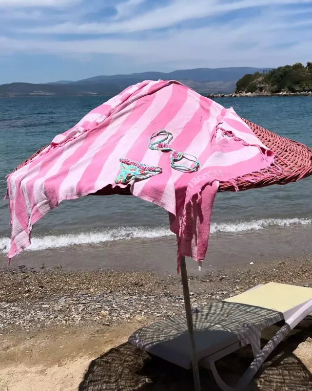 Pərvin ailəsi ilə Bodrumda