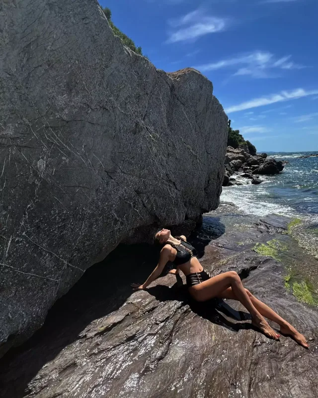 Pərvin ailəsi ilə Bodrumda