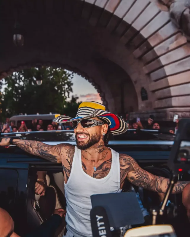 Maluma üçün Parisdə izdiham