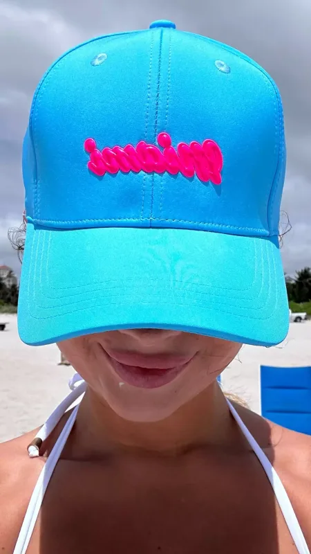 Aynişanla Nəcibənin Mayami macəraları