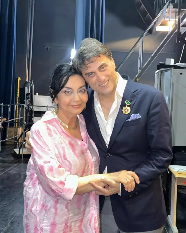 41 il sonra bir arada