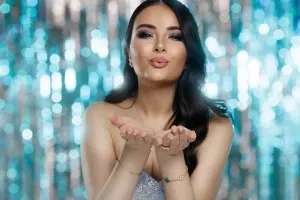 Aysel instaqram aktivliyini artırdı...