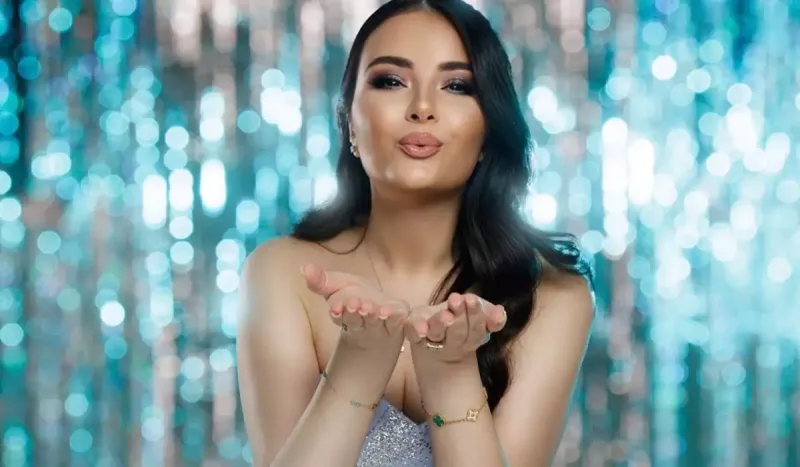 Aysel instaqram aktivliyini artırdı...