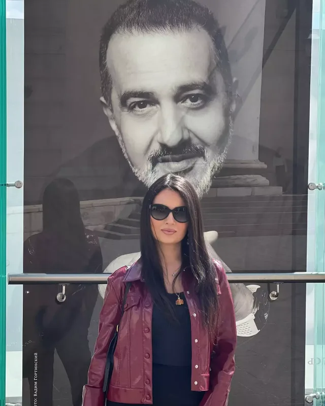 Aysel instaqram aktivliyini artırdı...