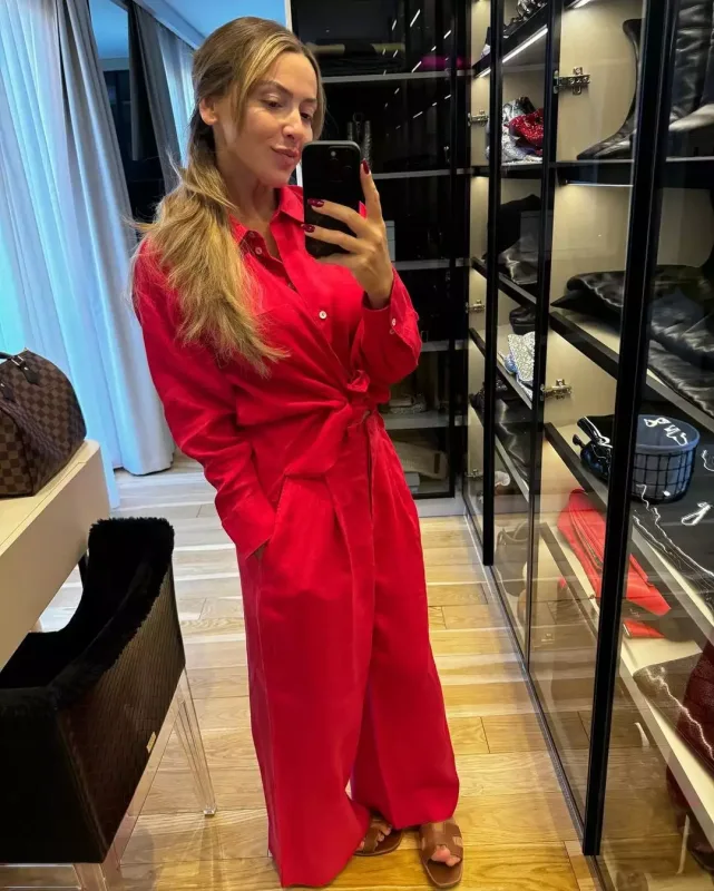 Hadisedən bikinidə foto