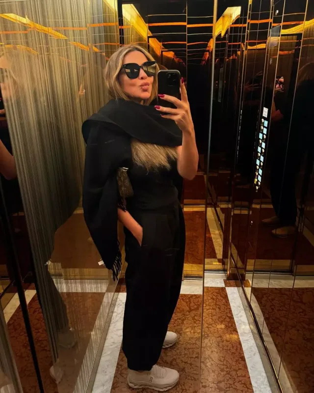 Hadisedən bikinidə foto