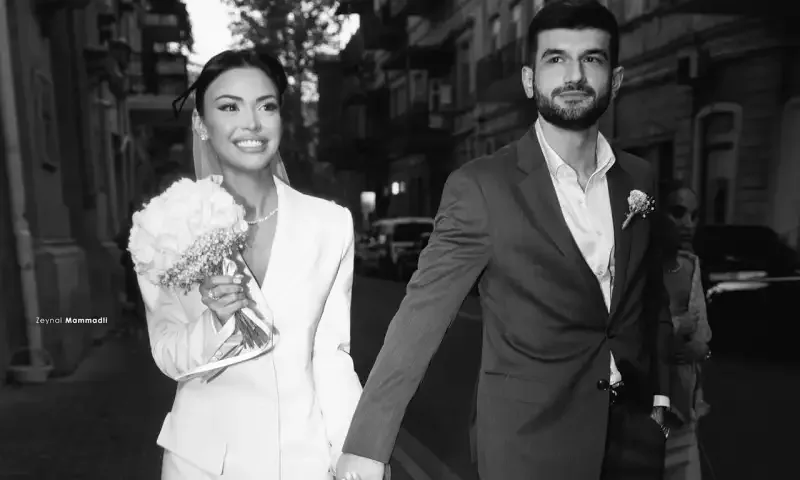 Razi həyat yoldaşından boşanıb?