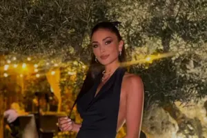 “Güclü qadının düşməni çox olar”