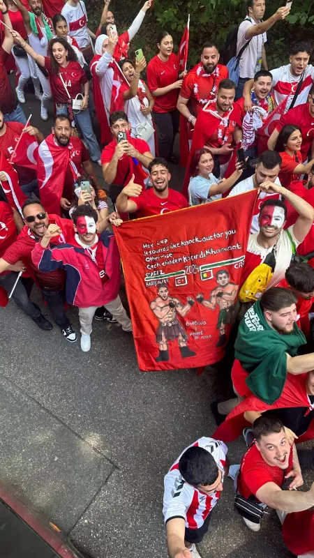 Azərbaycanlı reper Türkiyə-Portuqaliya matçında