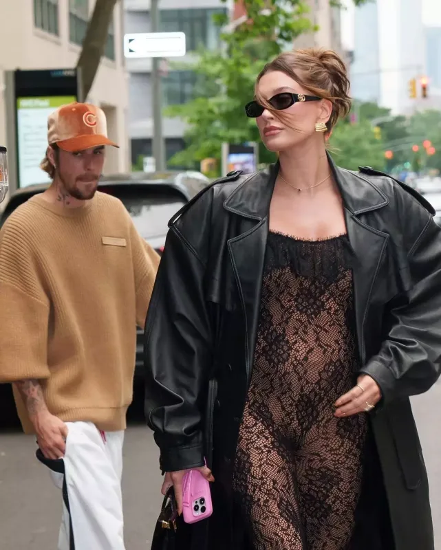 Heylinin hamiləlik tərzi