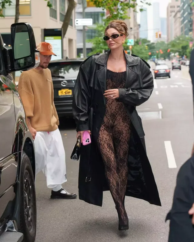 Heylinin hamiləlik tərzi