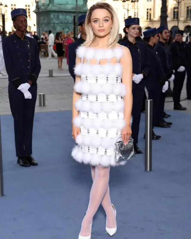 Parisdə dəb yarışı...