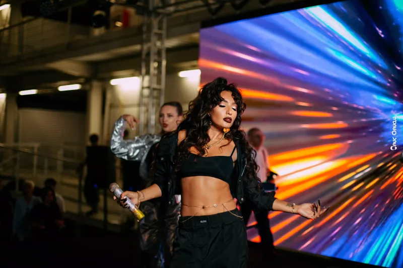 Dilarənin Məzun günü tərzi