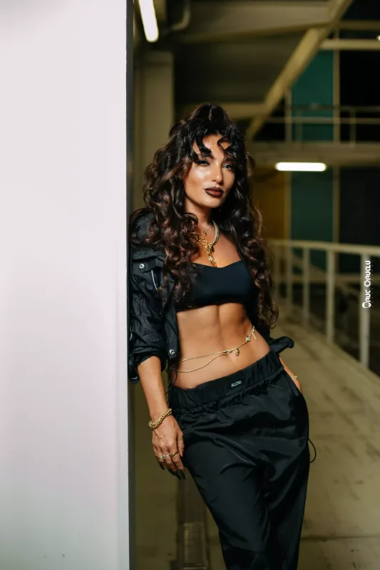 Dilarənin Məzun günü tərzi