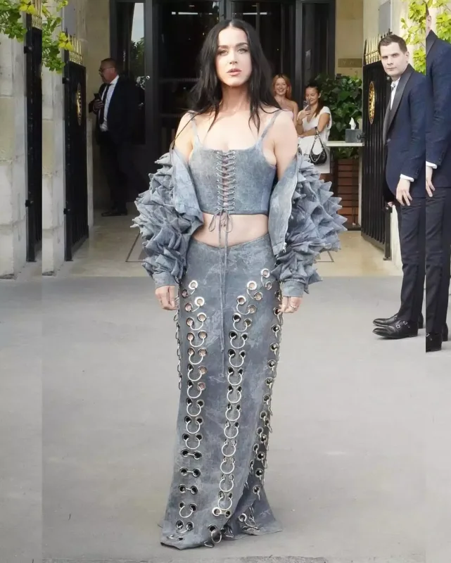 Keti Perri moda həftəsində