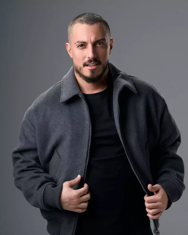 Fəxri onları tanımadı...