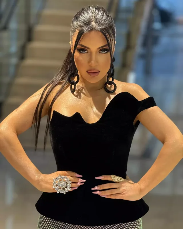 Onlara Sarayda konsertə icazə verməyiblər!