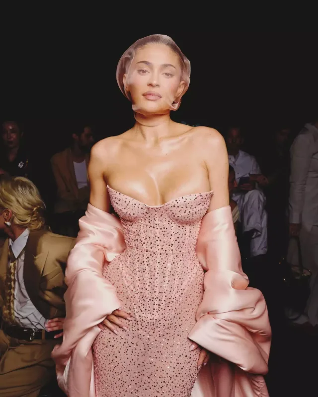 “Schiaparelli”dən möhtəşəm kolleksiya!