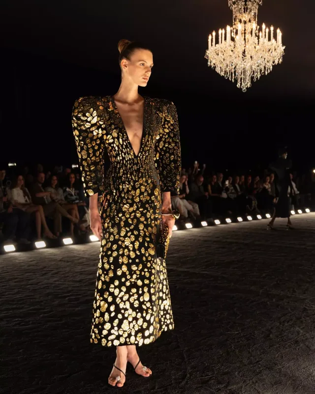 “Schiaparelli”dən möhtəşəm kolleksiya!