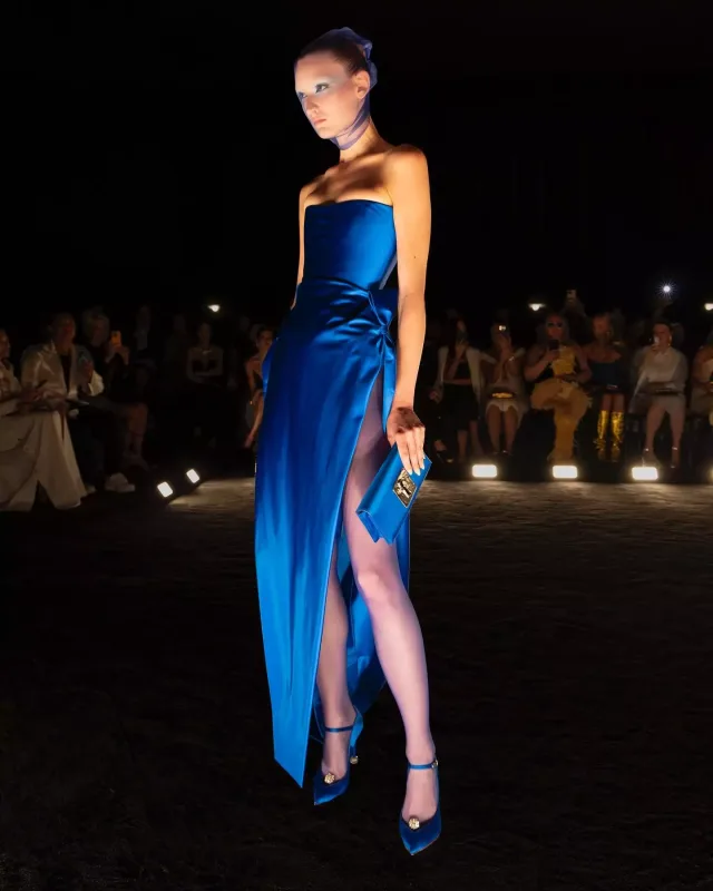 “Schiaparelli”dən möhtəşəm kolleksiya!
