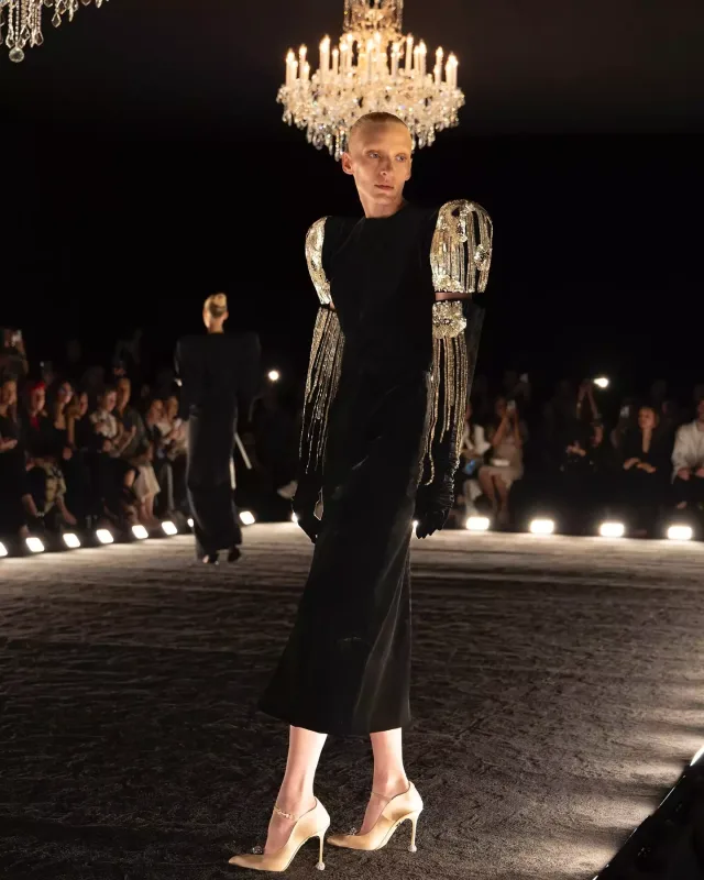 “Schiaparelli”dən möhtəşəm kolleksiya!