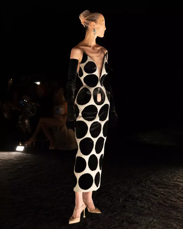 “Schiaparelli”dən möhtəşəm kolleksiya!
