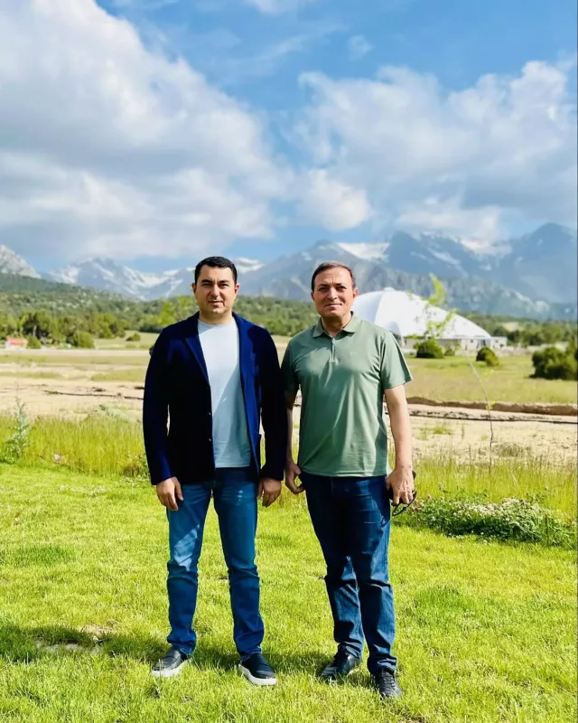 Mədəniyyət Naziri Xalq artistləri ilə