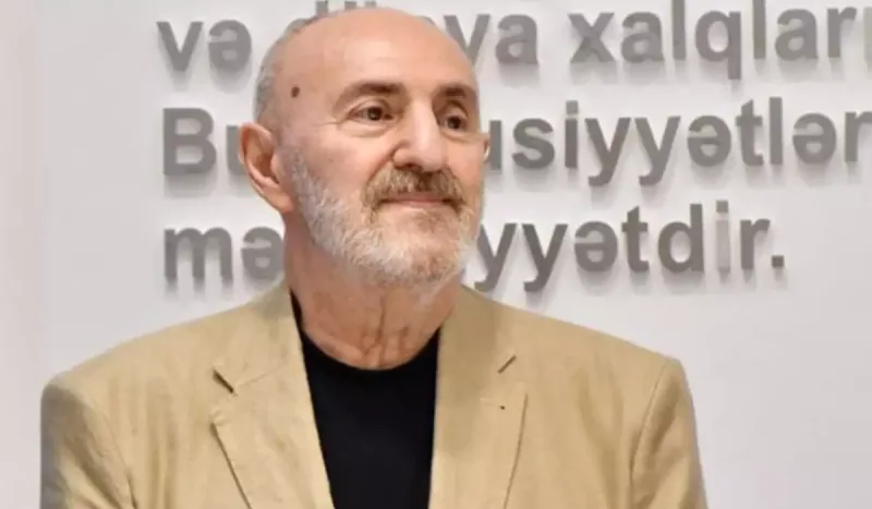 Akif İslamzadə nə demək istəyib?