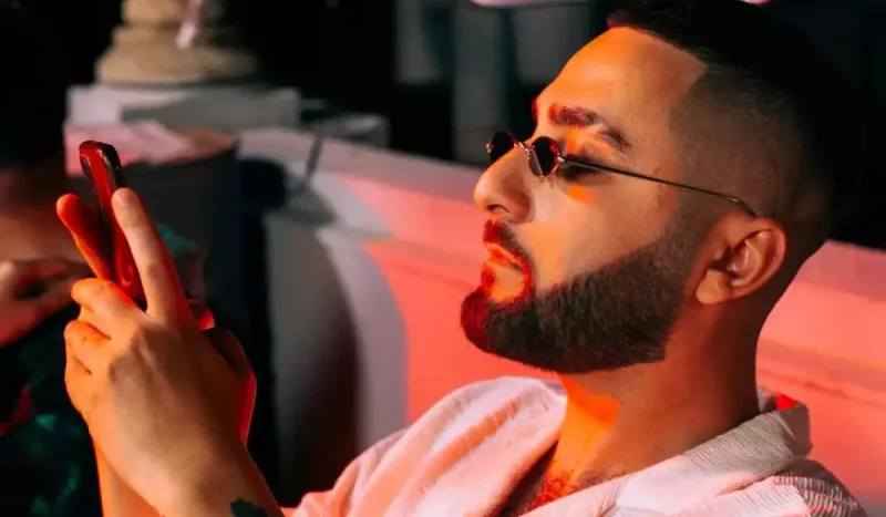 Azərbaycanlı reper nişanlandı  - Foto