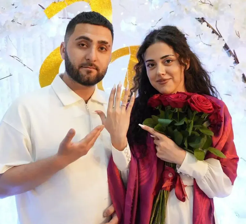 Azərbaycanlı reper nişanlandı  - Foto