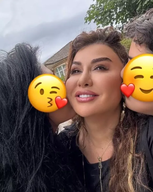 Fatimə oğlu ilə qızını paylaşdı - Foto