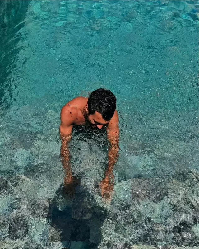 Mahirin istirahət fotoları