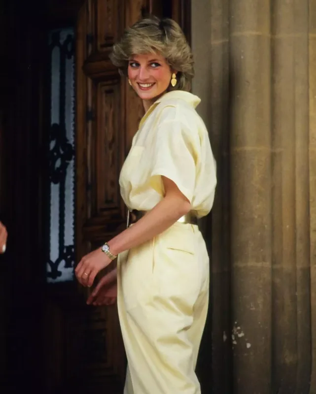 Diananın əşyaları 5 milyona satıldı!